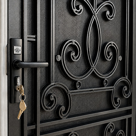 Close-up of Heritage screen door design
